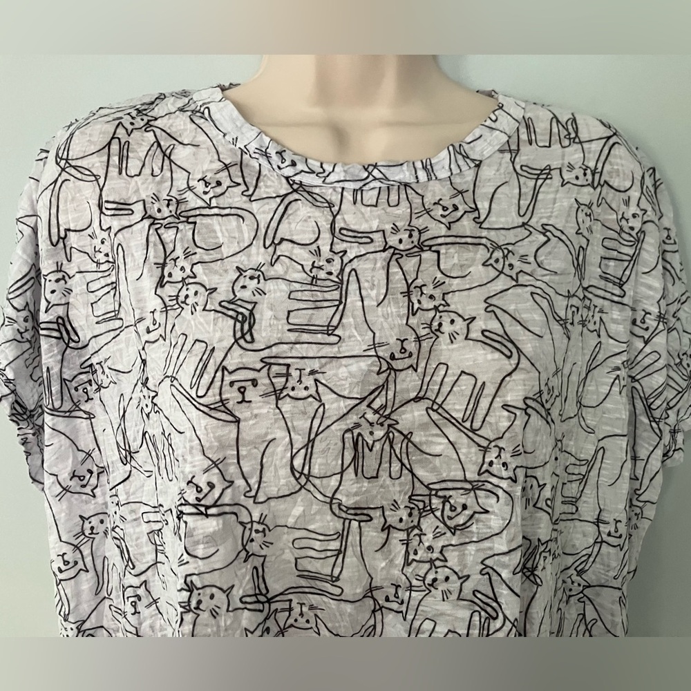 JESS & JANE whimsical baggy tunic art to wear crazy cat lady quirky Kawaii L